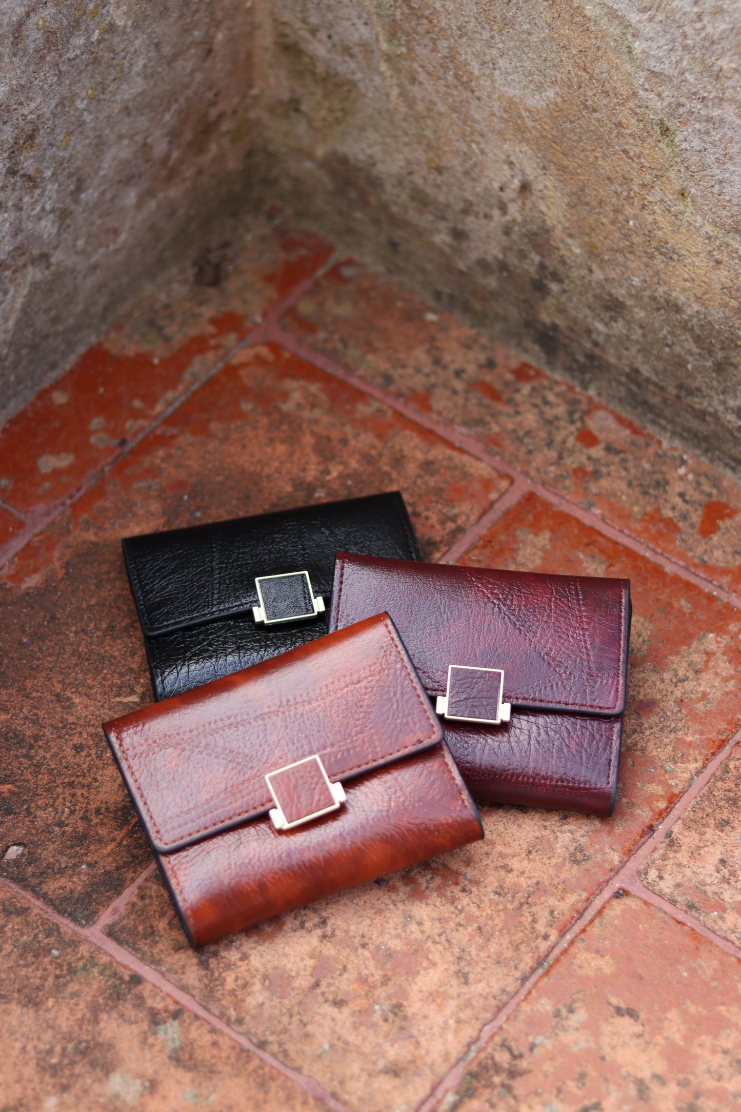 Vintage Style Woman Wallet | VESPER