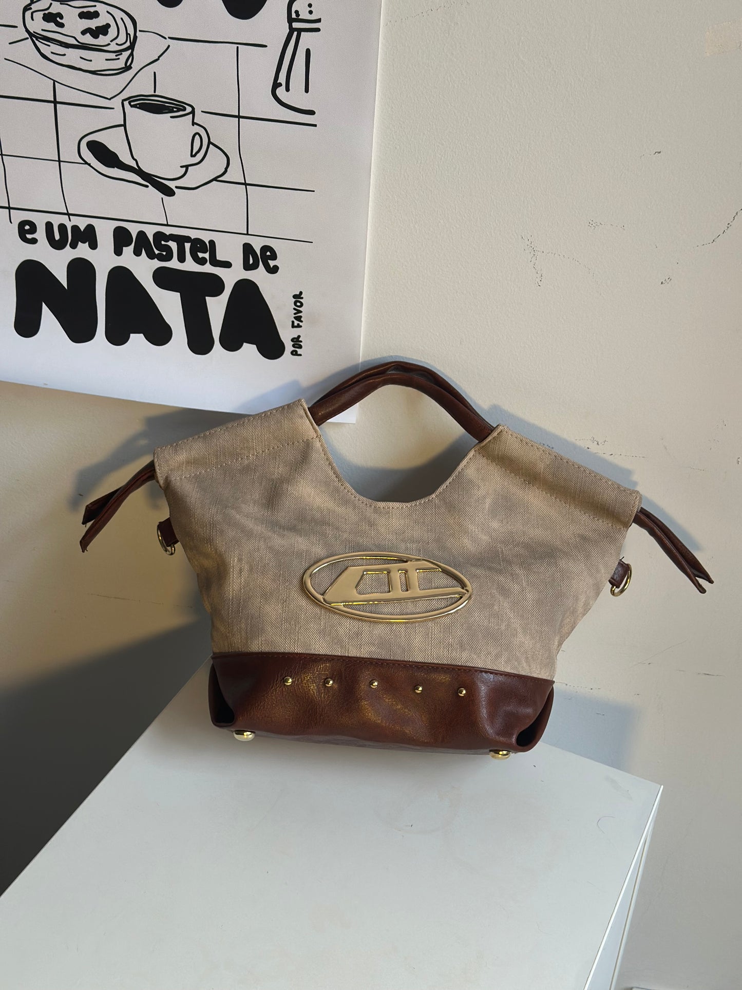 Retro Chic Tote Bag with Detachable Strap | DANAYA