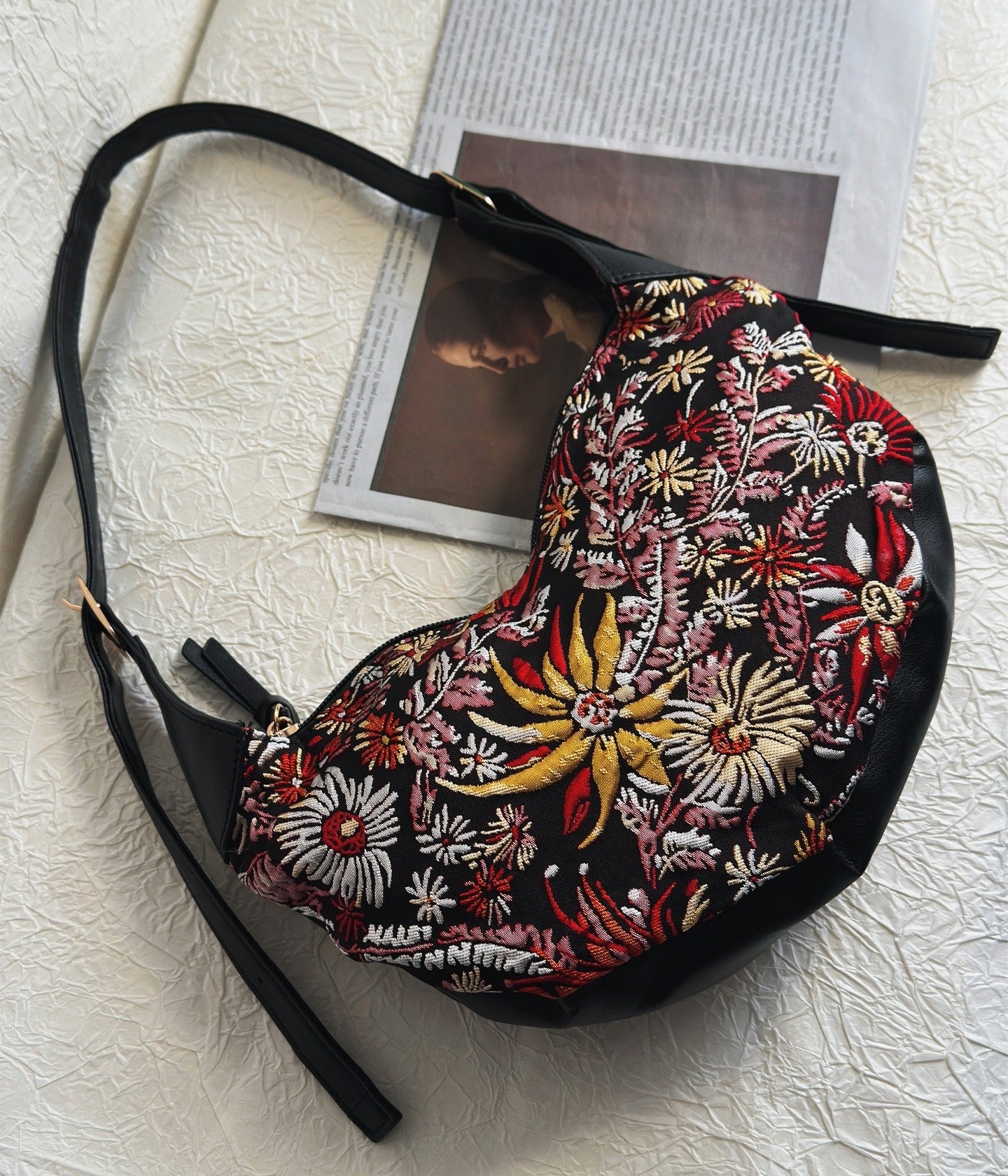 Vintage Style Elegant Moon Bag | MARRAKESH