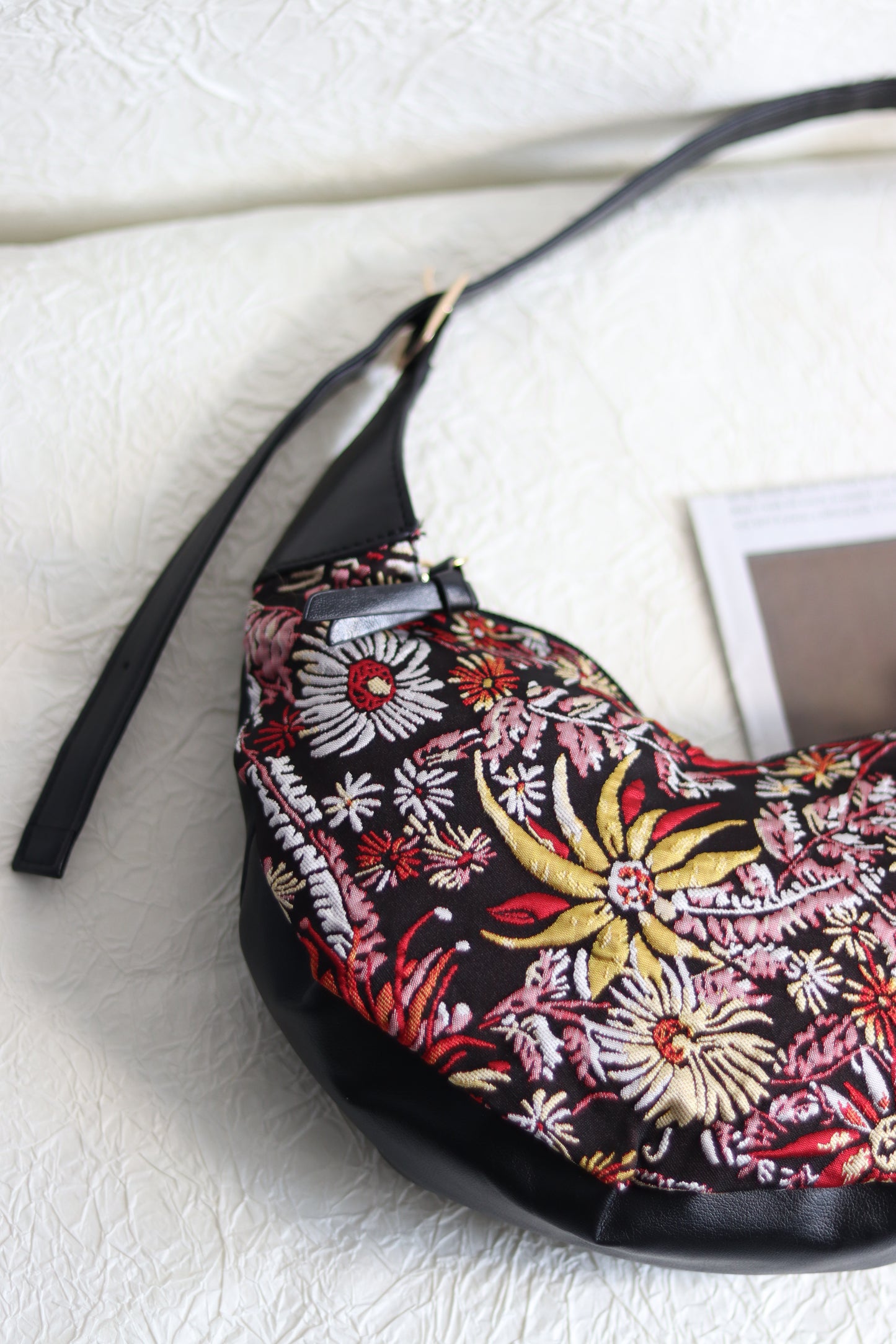Vintage Style Elegant Moon Bag | MARRAKESH