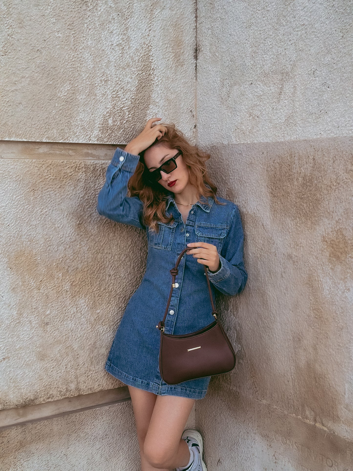 Casual And Comfortable Dark Coffee Shoulder Bag | MOCHA