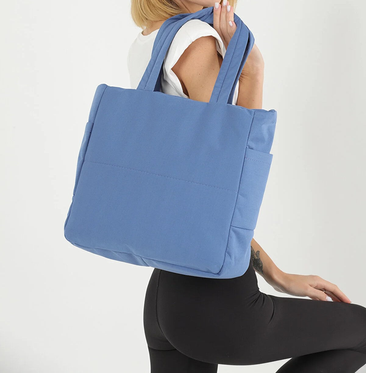 Blue I 3 Compartment Side 2 Pocket Detailed Canvas Women's Arm And Shoulder Bag With Zipper Closure