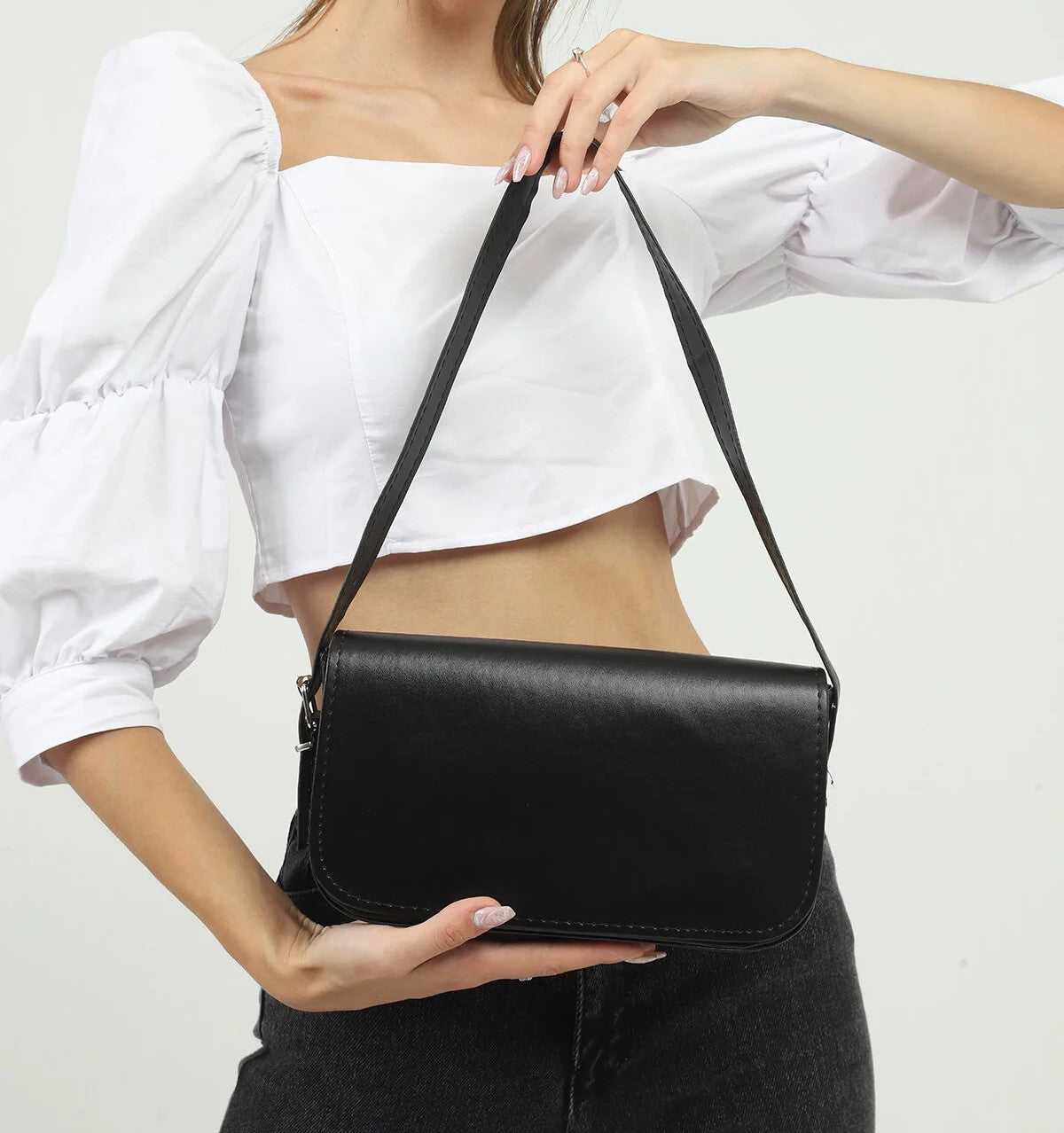 Faux Leather Baguette Bag With Black Lid