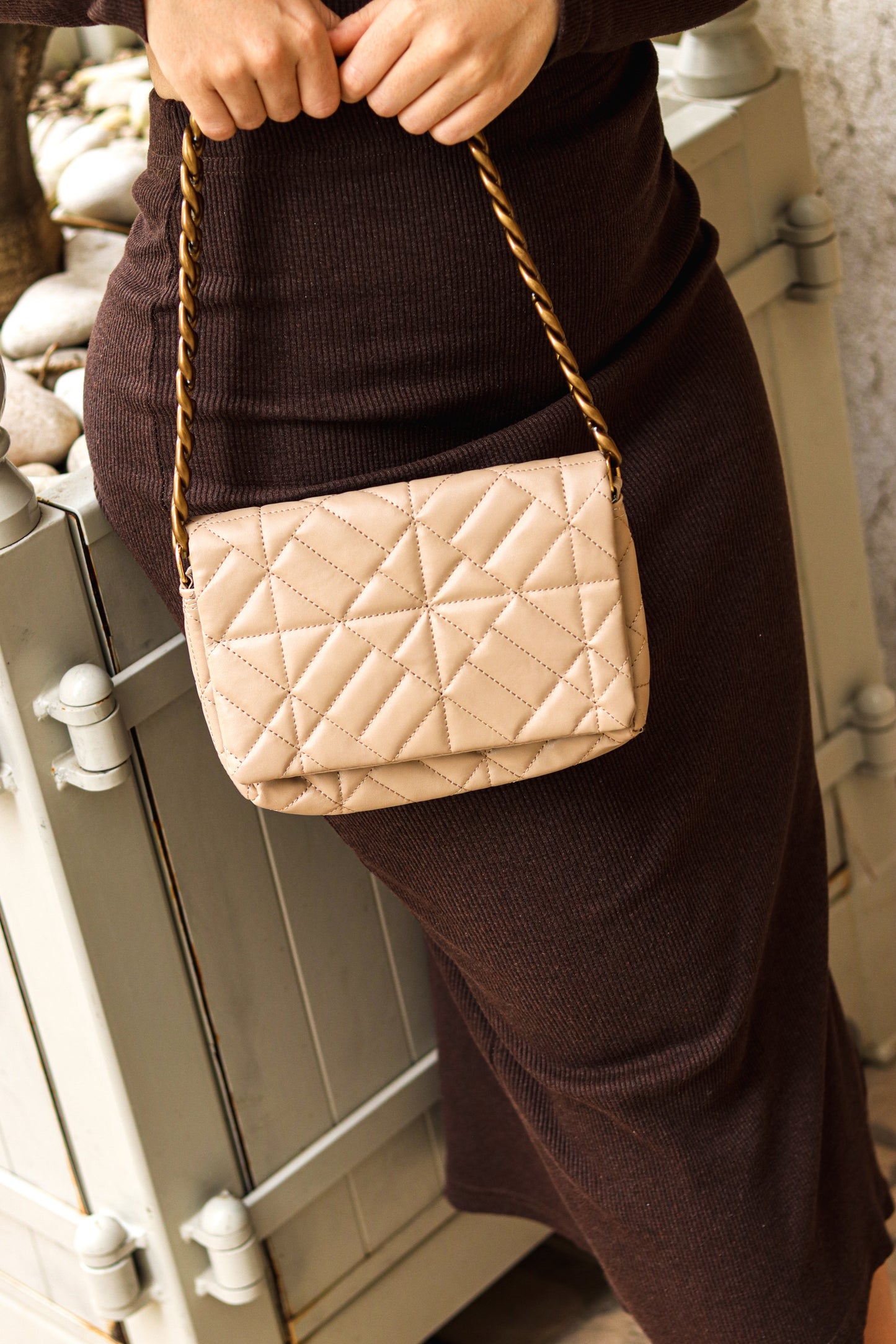 Cream I Single Compartment Quilted Casual Women's Hand And Shoulder Bag With Chain Strap